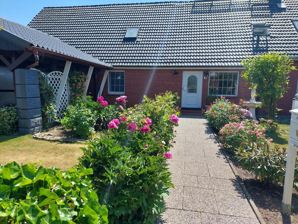 Ferienwohnung Am Schweriner See Retgendorf Buitenkant foto